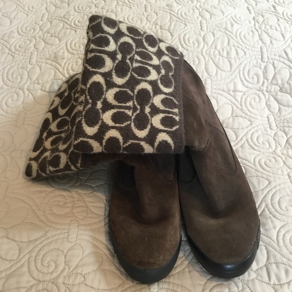 Coach Tatum Signature C Wool and Sued Brown Boots, Size 8 - Picture 12 of 13
